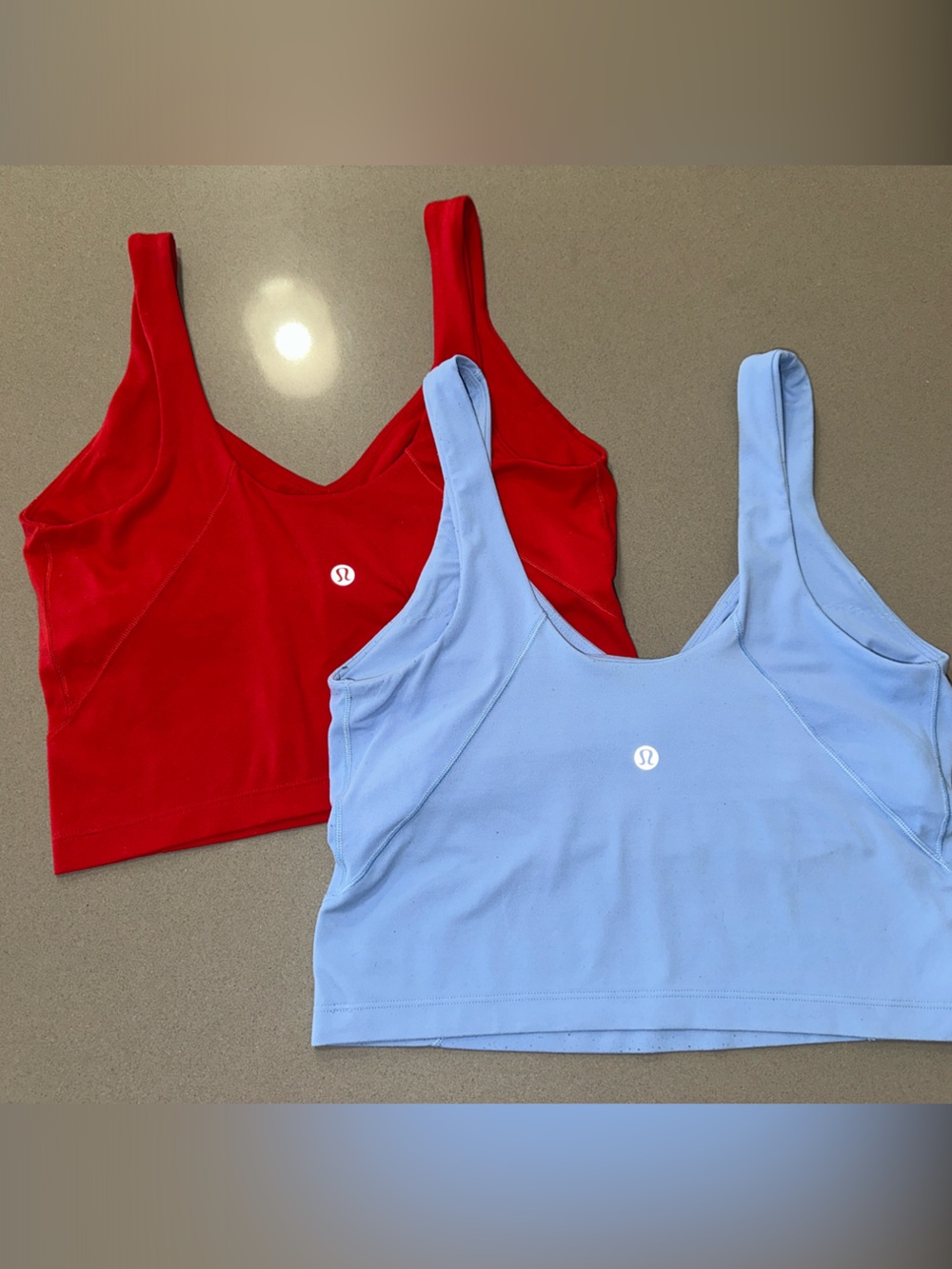 Lululemon A-Line 2 pack - Red & Light Blue